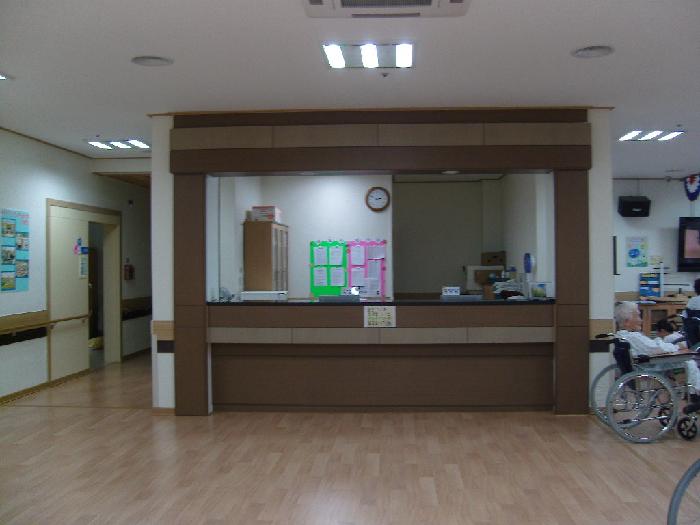 평택시노인전문요양원 이미지 21