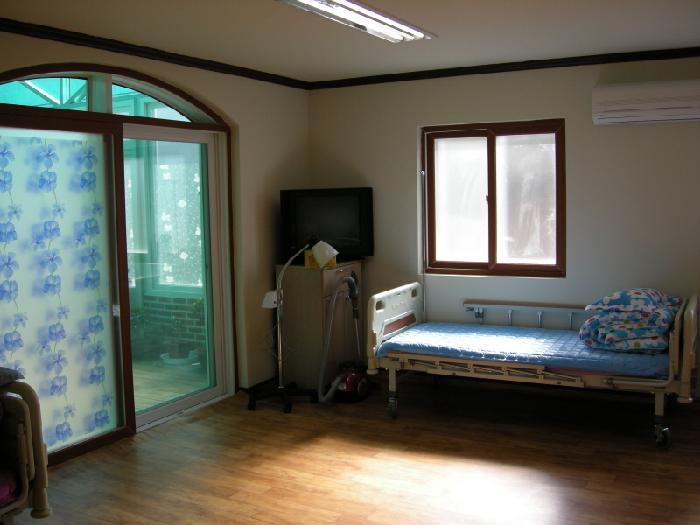 노인요양공동생활가정 보금자리 이미지 6