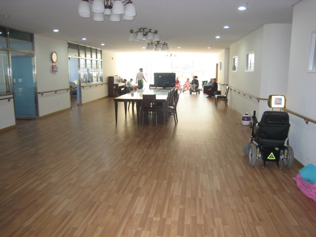 예가노인전문요양원 이미지 4