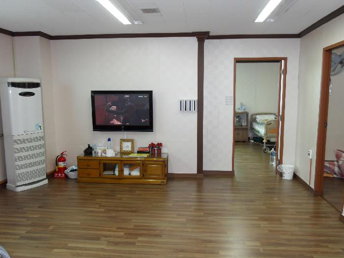 우리노인요양공동생활가정 이미지 8