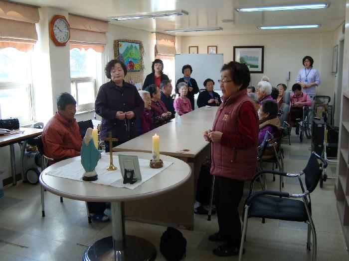 초정노인요양원 이미지 8