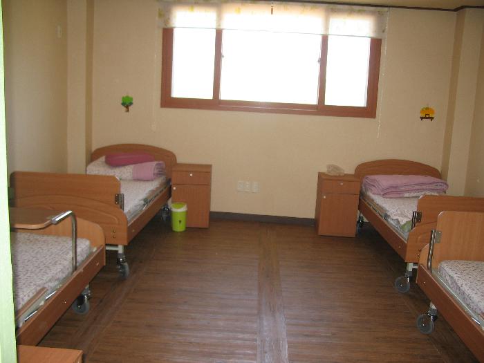 그린힐 치매전문요양센터 이미지 8