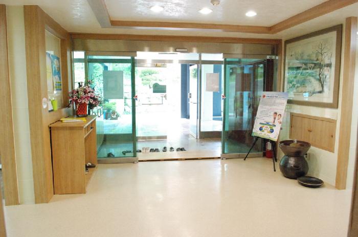 이레마을노인요양원 이미지 8