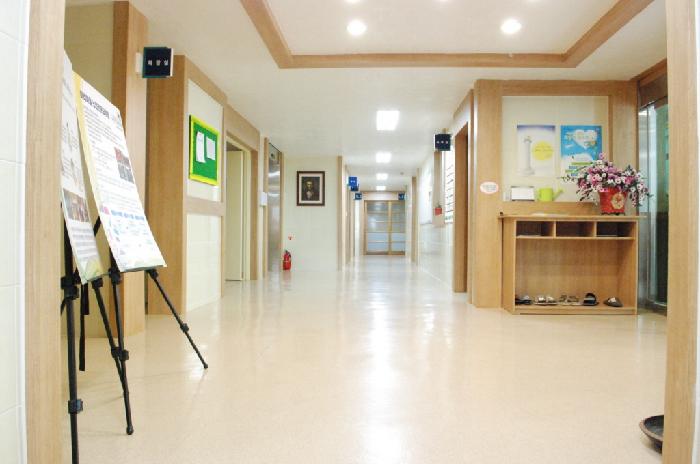 이레마을노인요양원 이미지 6