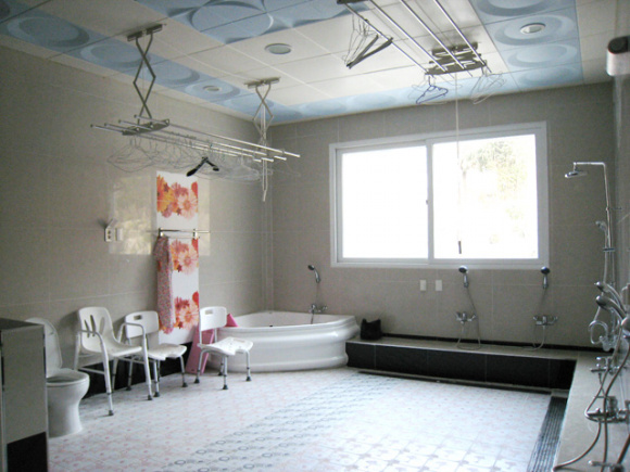 즐거운요양원 이미지 19