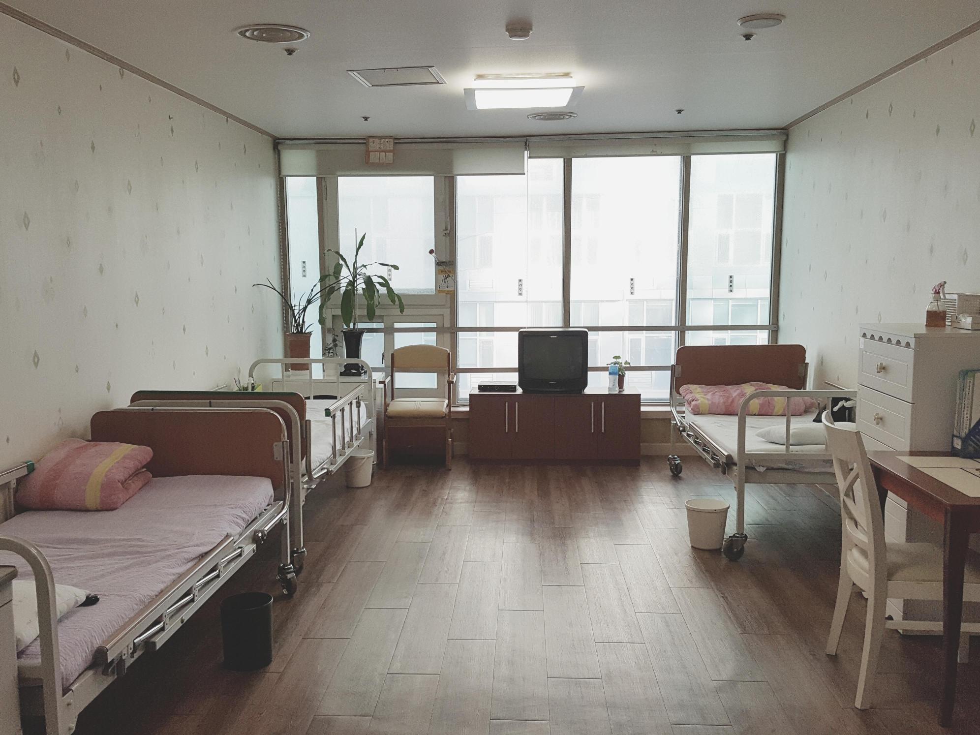 라일락요양원 이미지 8