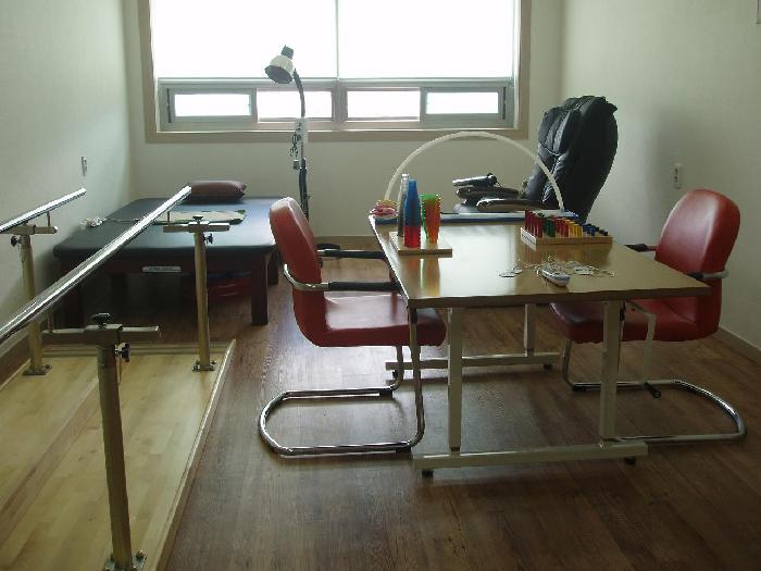 늘사랑실버센터 이미지 6