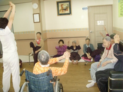 송암노인요양원 이미지 4