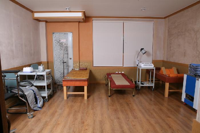 해오름노인전문요양원 이미지 4