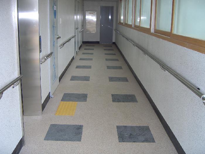 들꽃피는실버요양원 이미지 2