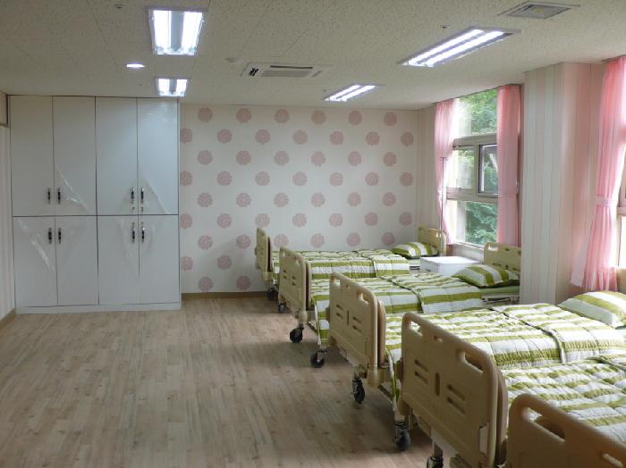 새볕실버빌 이미지 3