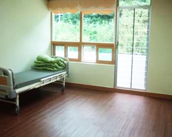 노인보금자리건강센터(노인요양) 이미지 6