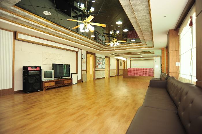 새봄노인전문요양원 이미지 16