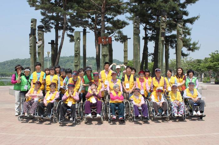 양천어르신종합복지관 병설양천어르신요양센터 이미지 9