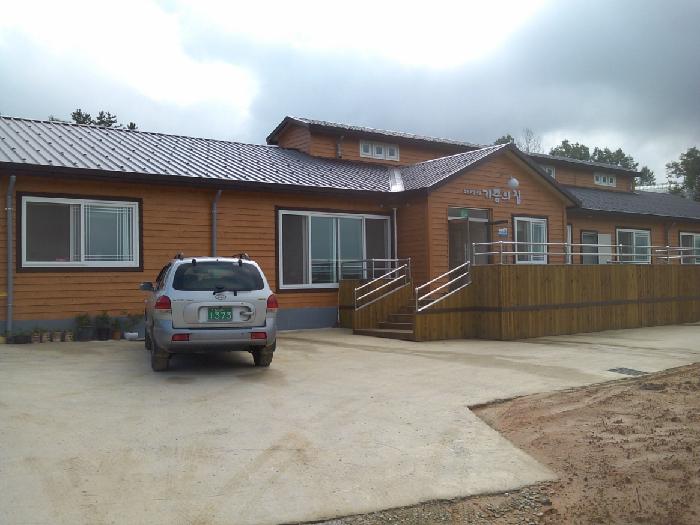 기쁨의 집 이미지 8