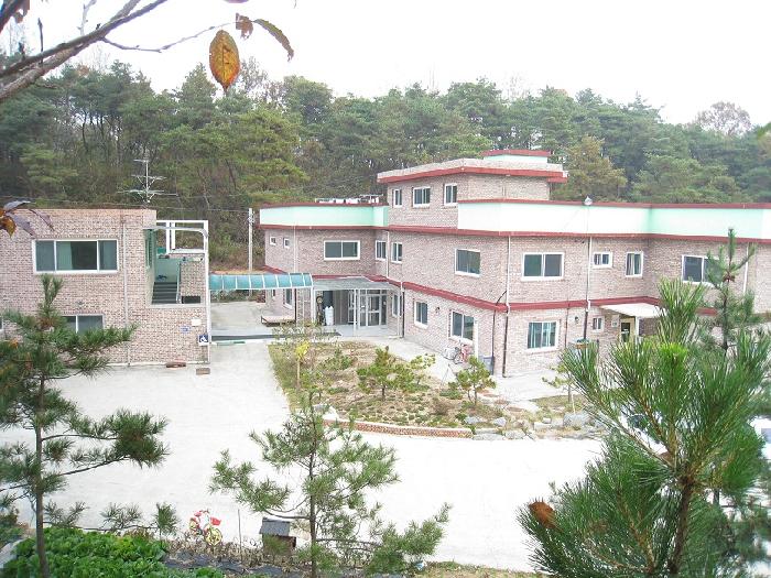 샬롬요양원 이미지 8