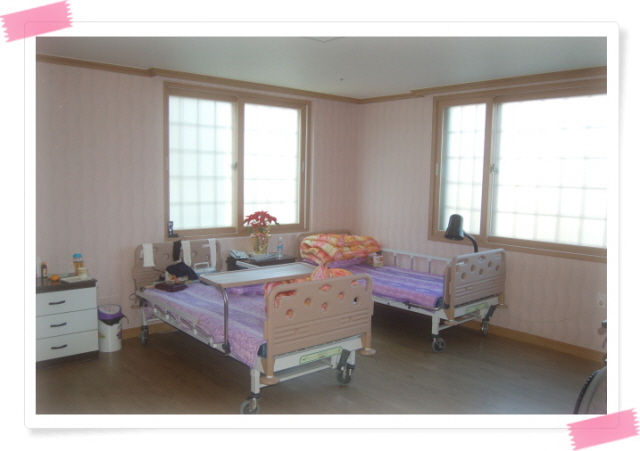 사랑노인요양공동생활가정 이미지 19