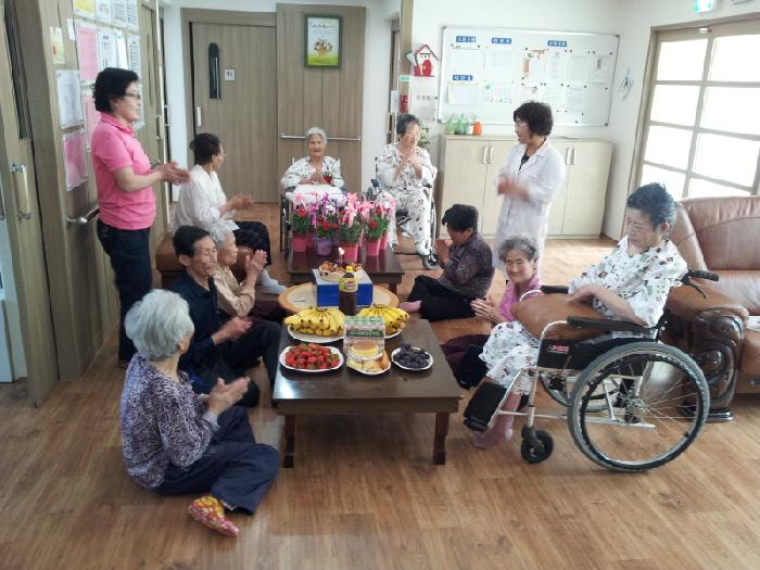 느티나무 이미지 4