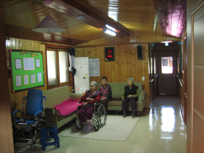 무지개요양원 이미지 8