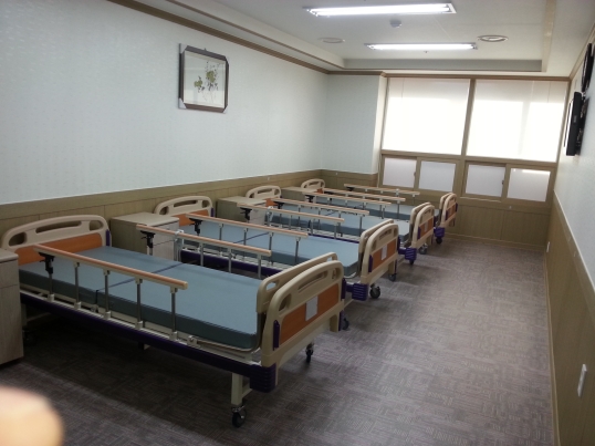 백세재활요양원 이미지 12