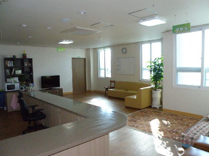 정겨움케어하우스 이미지 4