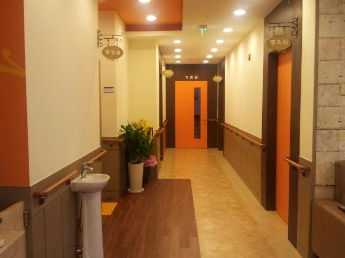 연세노인전문요양원 이미지 3