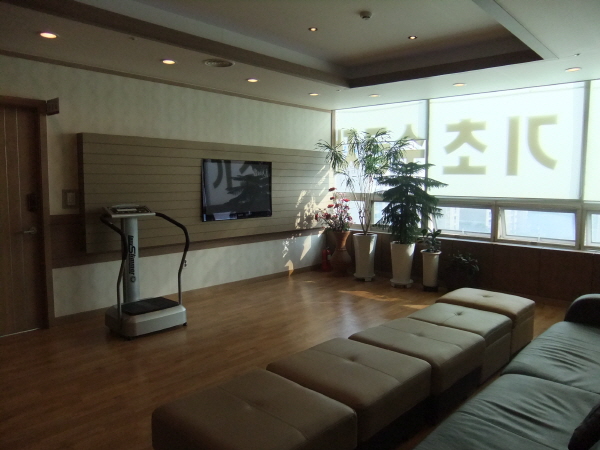 더 연세실버전문요양원 이미지 9