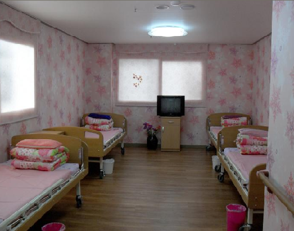 어르신요양센터 이미지 6