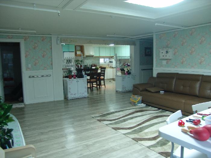 우진홈케어노인요양공동생활가정 이미지 8