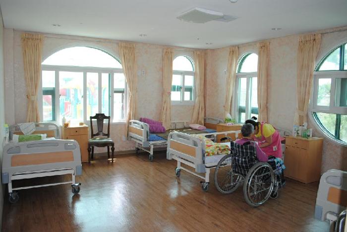 그림뜰전문요양센터 이미지 26