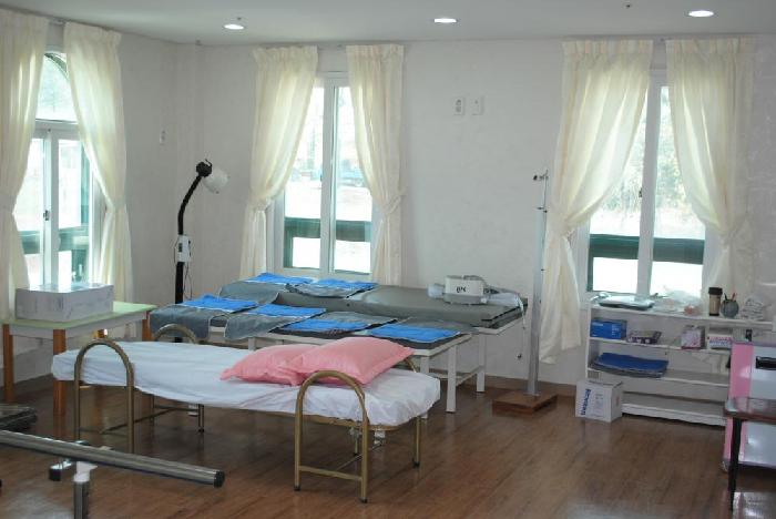 그림뜰전문요양센터 이미지 25