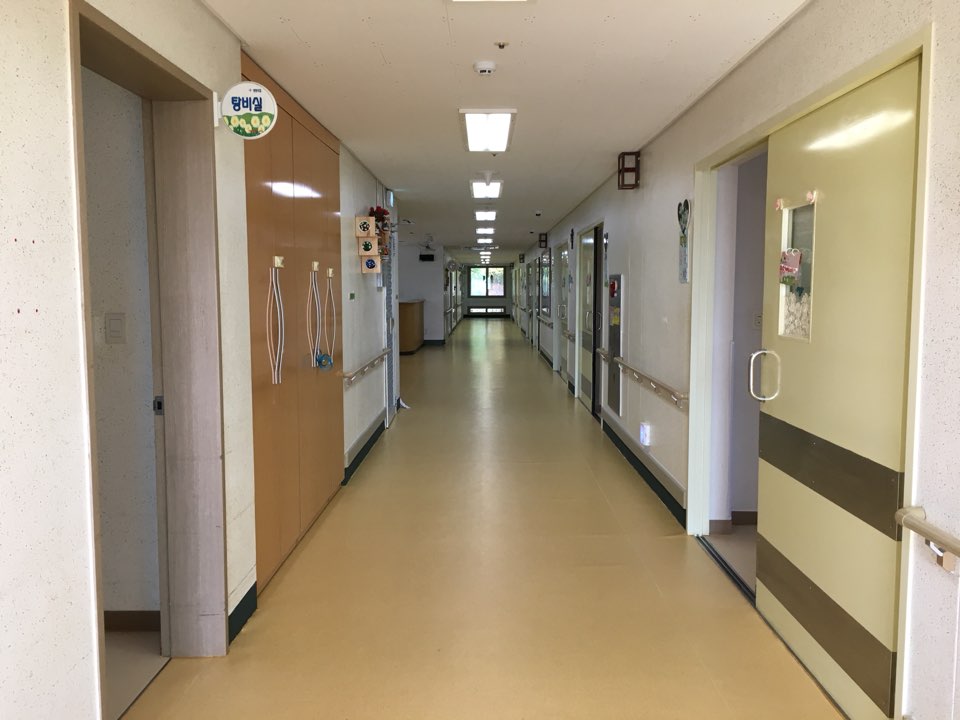 음성꽃동네생명의집노인요양원 이미지 10
