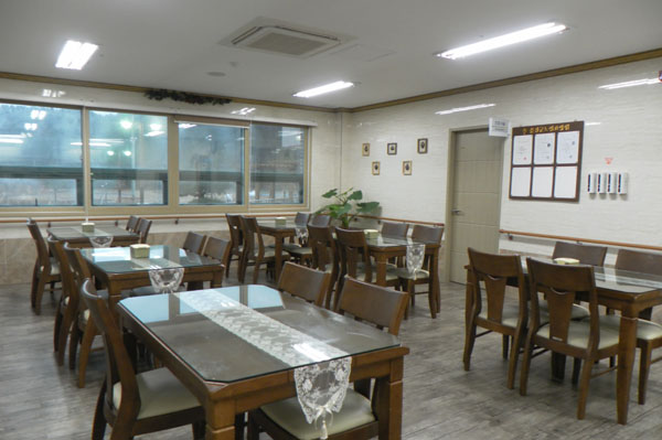 울진군노인요양원 이미지 8