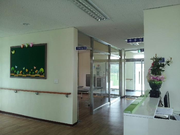 중인노인요양원 이미지 3