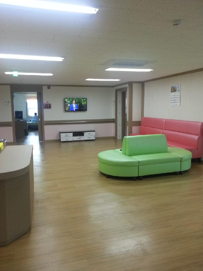 늘사랑요양원 이미지 3