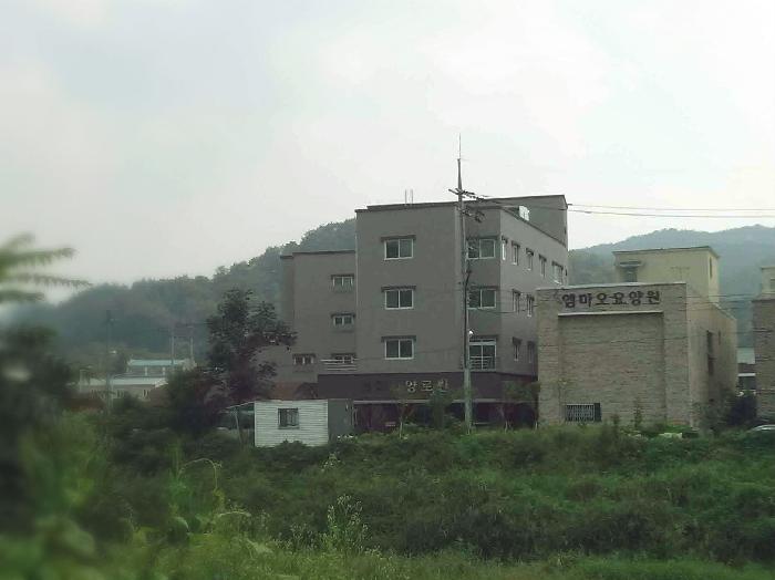 엠마오노인종합센터 이미지 2