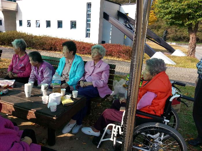 햇살가득한노인요양원 이미지 4