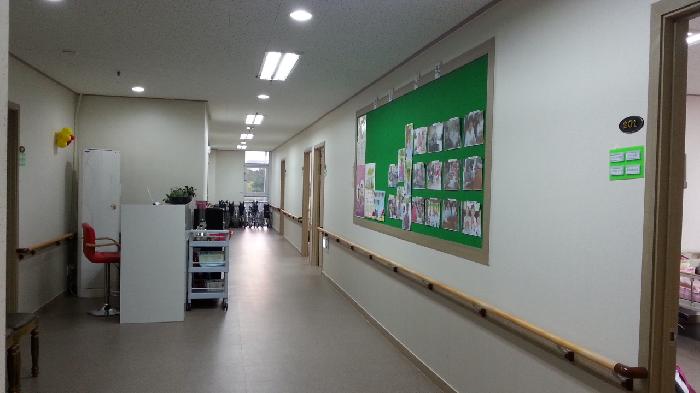 청담하늘채요양원 이미지 6