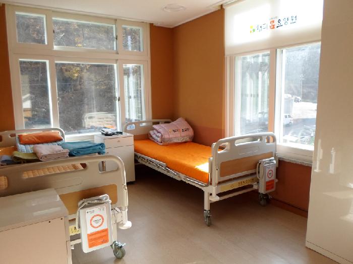 해피맘요양원 이미지 25