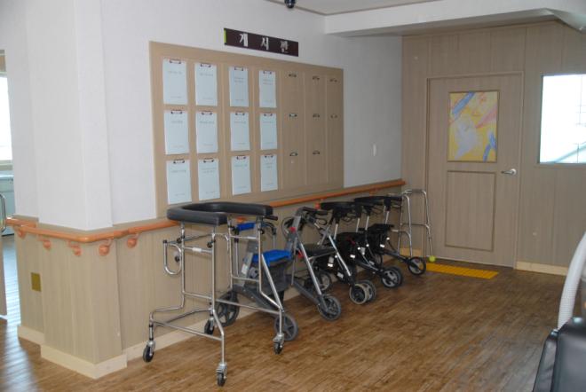 만인노인요양원 이미지 6