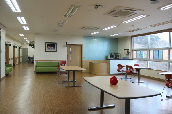 해송노인전문요양원 이미지 9