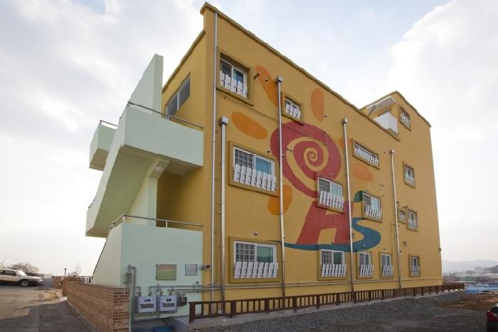 해피시니어스요양원 이미지 11