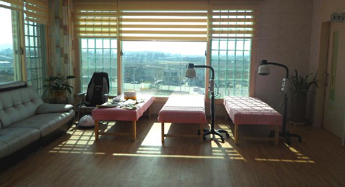 해피시니어스요양원 이미지 7