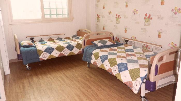 해피시니어스요양원 이미지 5