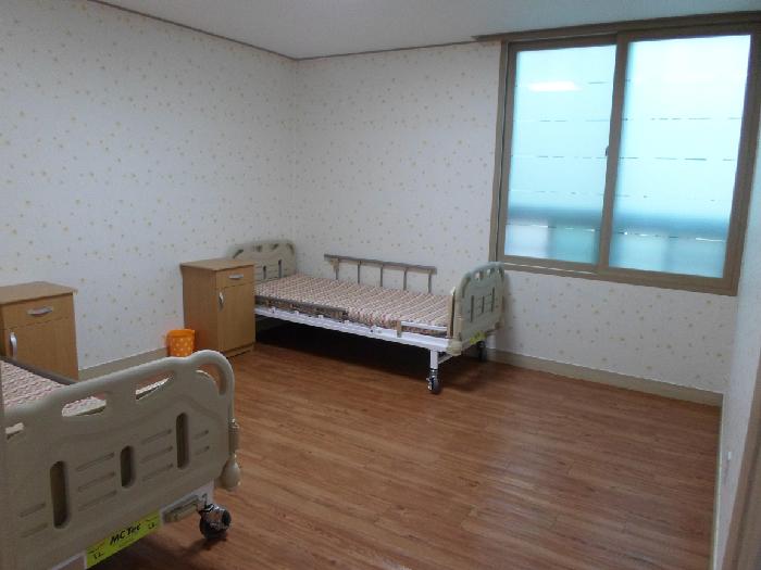 사랑실버홈공동생활가정 이미지 2