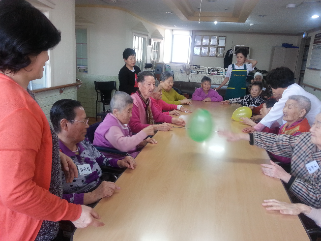 흰돌장기요양센터3호점 이미지 22