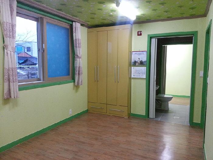 노인요양공동생활가정 태양의서쪽 이미지 8