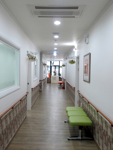 밝은햇살요양원 이미지 4