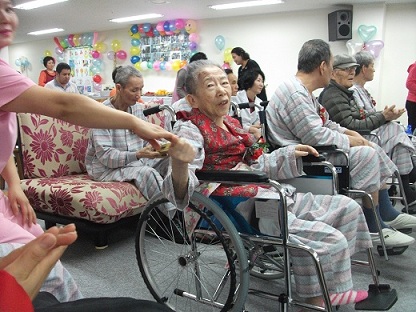 휴마루 시니어타운 이미지 12