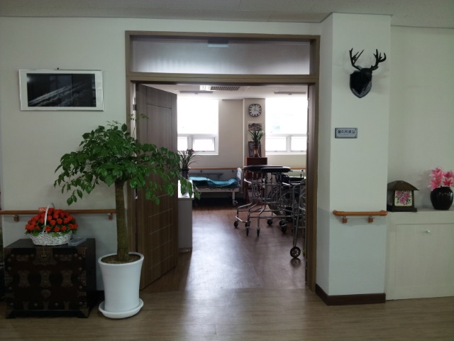 백정애 건강실버타운 이미지 24